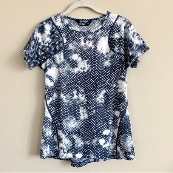 The North Face Tops - The North Face Slim Fit Workout Top